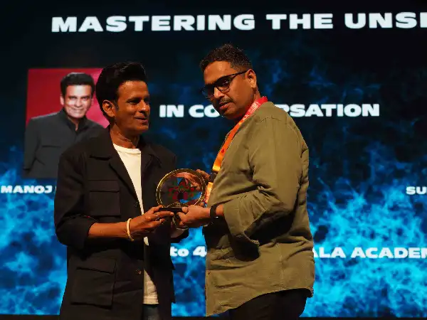 Indian actor Manoj Bajpayee and Secretary, Ministry of I&B, Shri. Sanjay Jaju at the _Mastering The Unseen_ masterclass